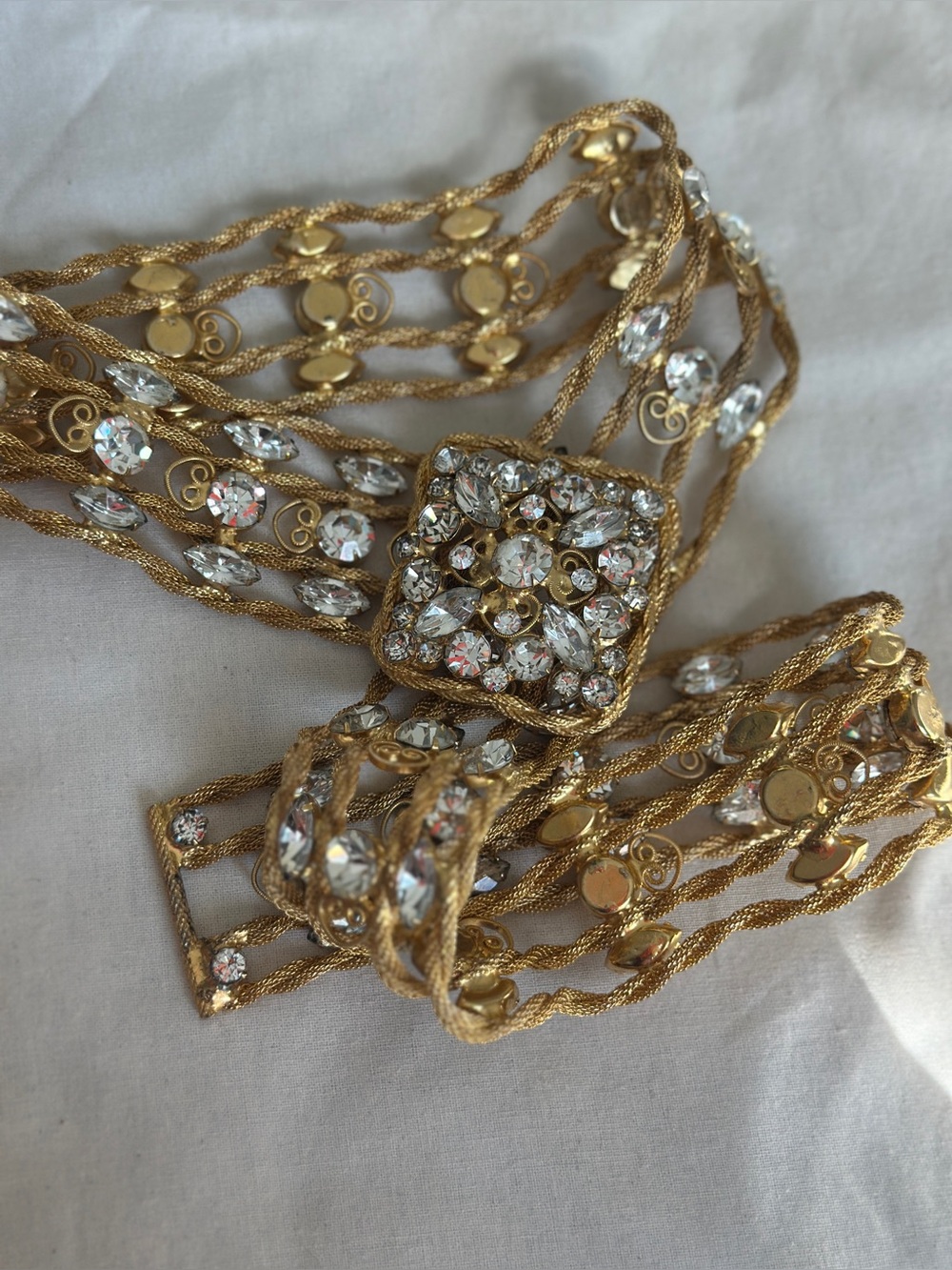Vtg Handmade in Argentina Gold Tone Clear Rhinestone Chain Mesh Fashion Belt